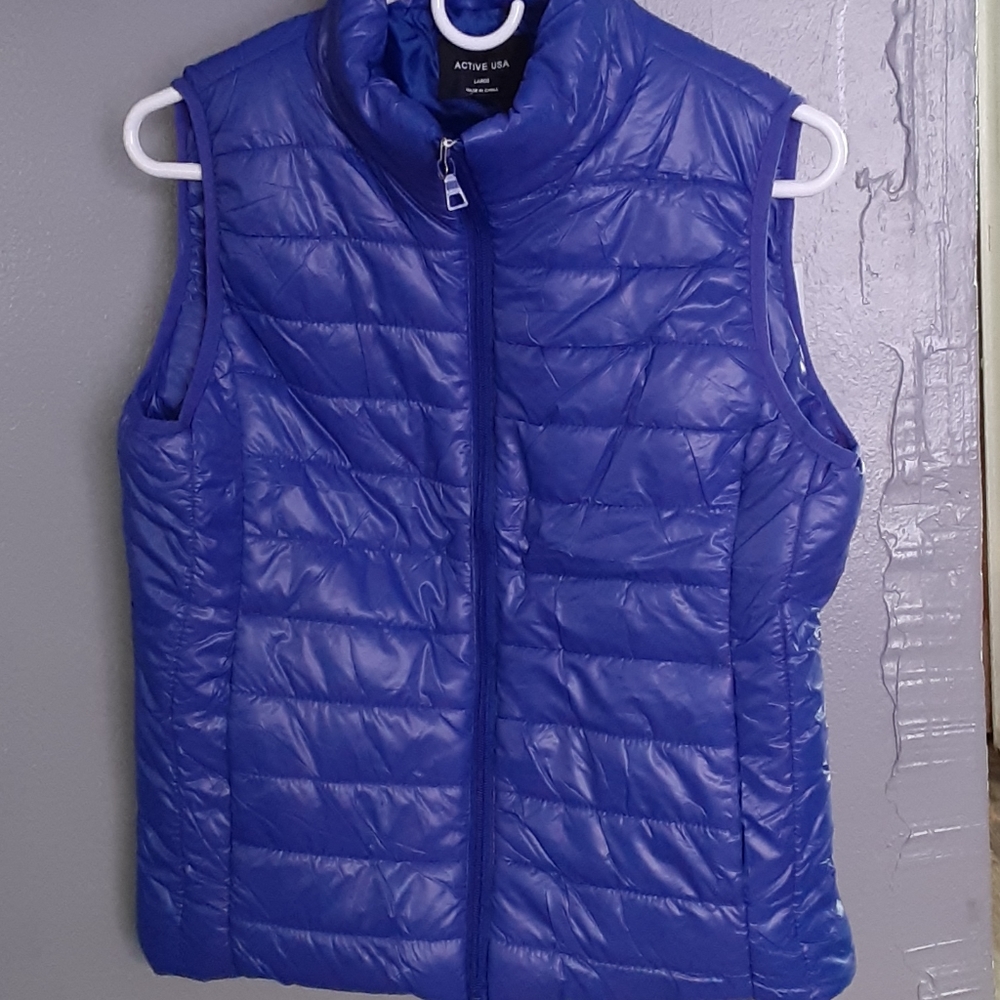 Puffy vest